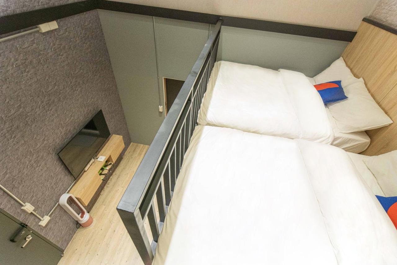 Chief Homestay Tainan Exterior foto